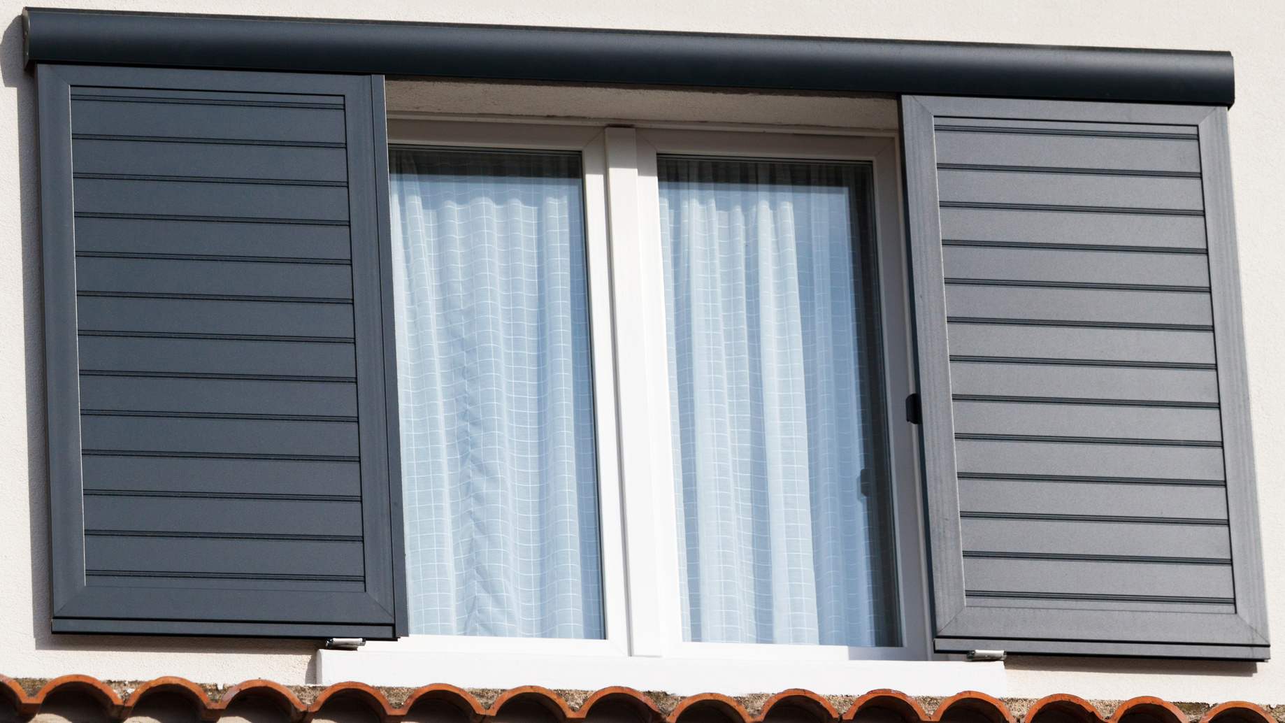 Fenêtre et volets Aluminium article blog Vue d'ici