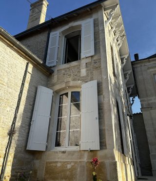 Volets composite blanc avec cintre